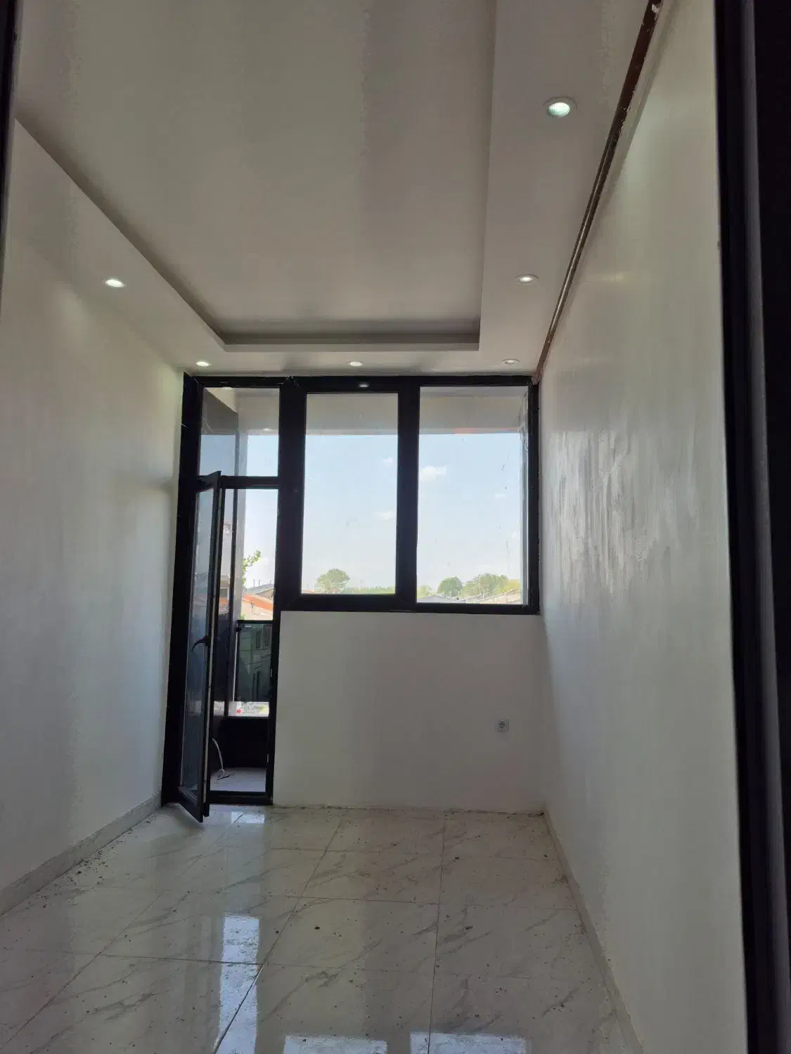 فروش واحد نوساز ۸۵ متری بر بلوار مطهری|فروش آپارتمان|آستانه اشرفیه, |دیوار