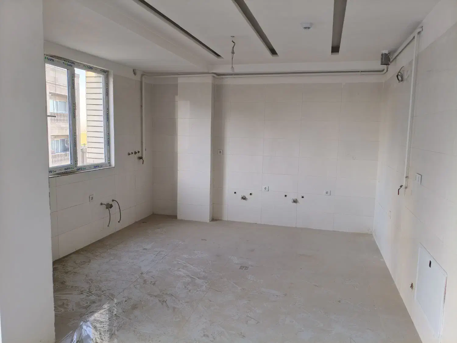 125متر رنجبران سمت پارک چمران تک واحدی|فروش آپارتمان|همدان, |دیوار