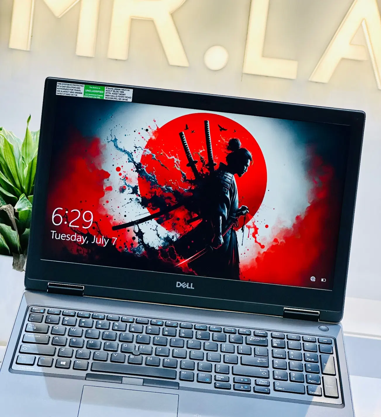 لپتاپ Dell 7540مهندسی گیمینگ Xeon 10850H گرافیکRTX|رایانه همراه|شیراز, عفیفآباد|دیوار