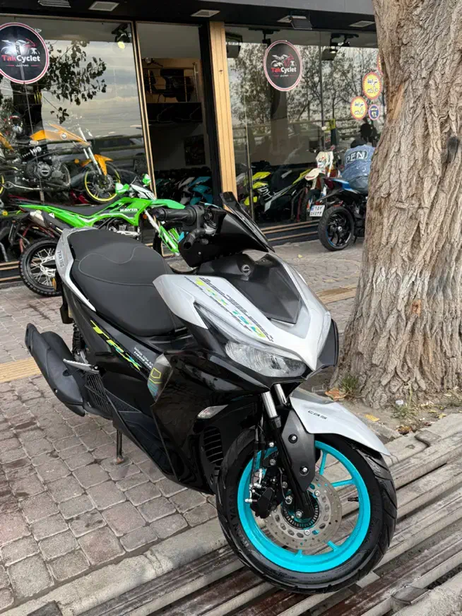 ایروکس فول اپشن توسن۱۴۰۳|موتورسیکلت|اردبیل, |دیوار