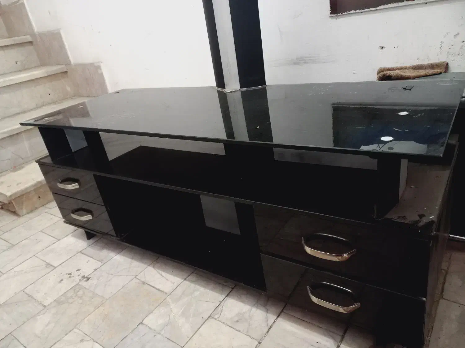 لوازم خونگی|میز تلویزیون|مشهد, مشکینی (شهرک غرب)|دیوار