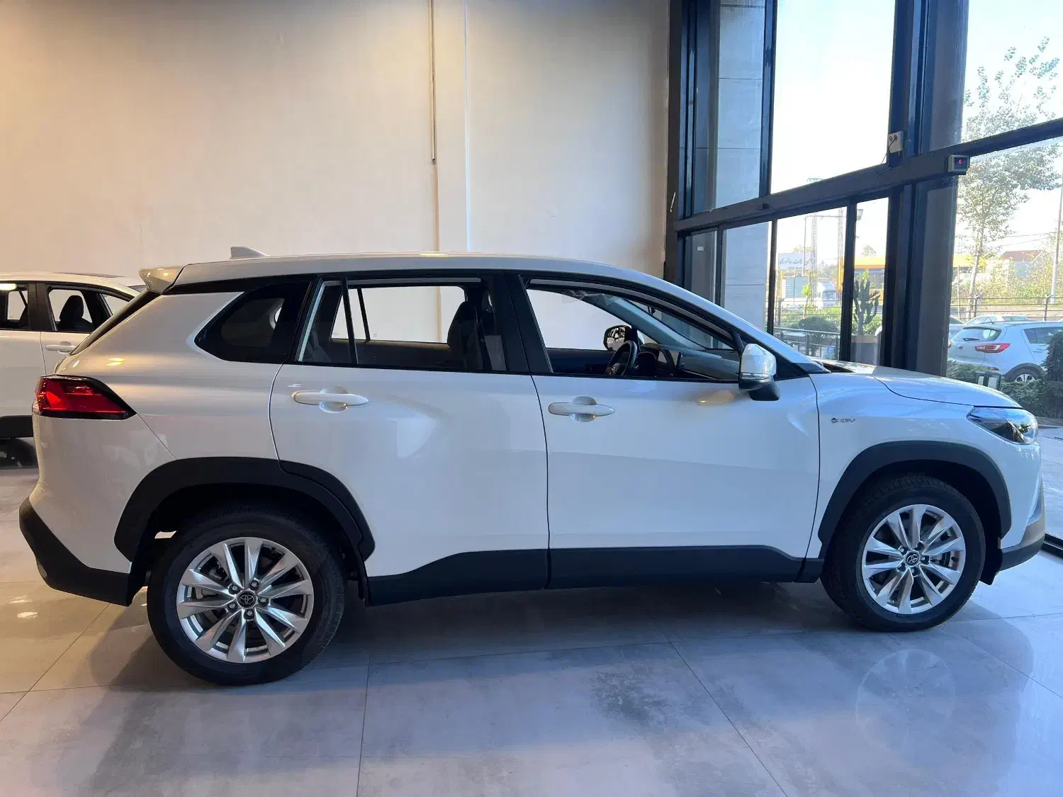 تویوتا کرولا کراس هیبرید 2025|خودرو سواری و وانت|رشت, فرزانه|دیوار