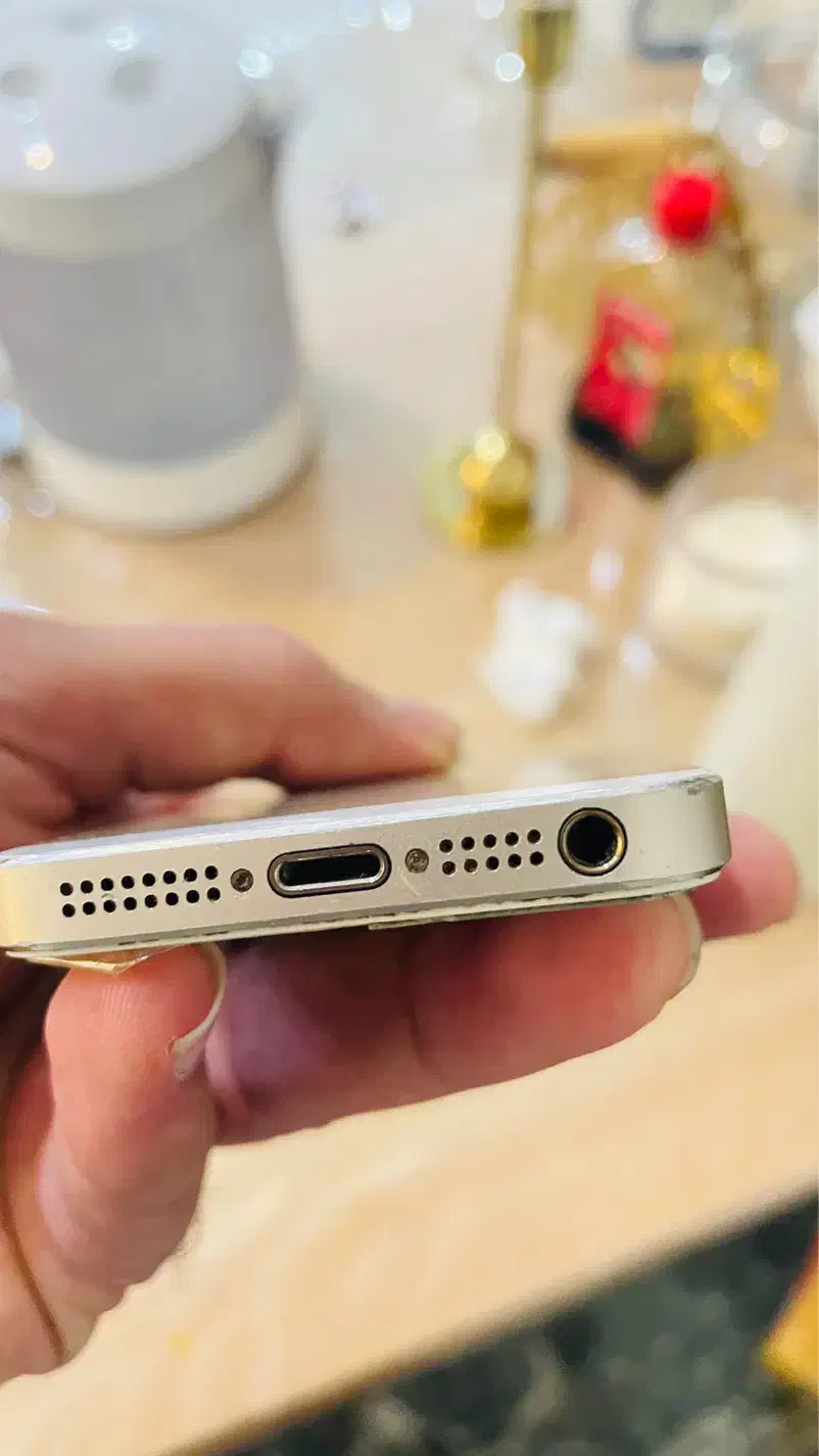 ایفون 5s gold|موبایل|شیراز, عفیف‌آباد|دیوار