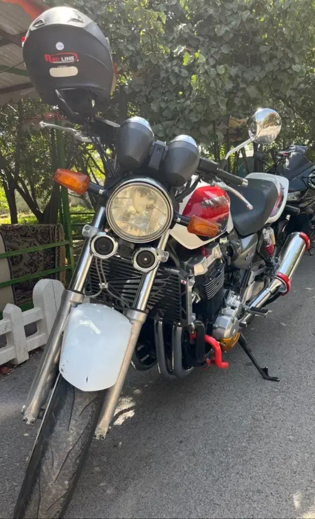 سی بی1300|موتورسیکلت|تبریز, |دیوار