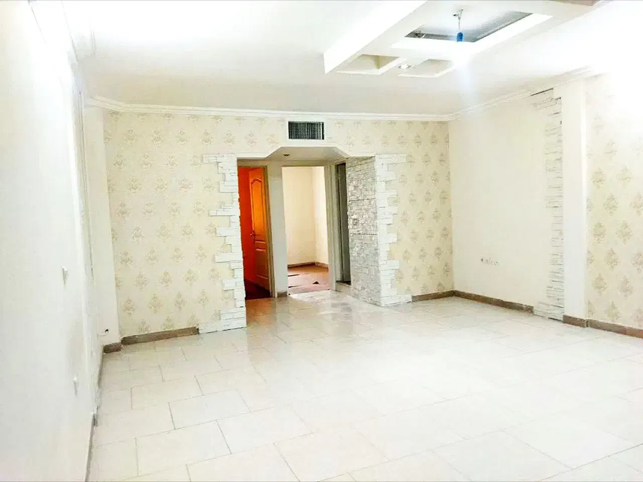 فروش فوری/90 متری/لوکیشن قوی/تخلیه/|فروش آپارتمان|مشهد, ارمغان|دیوار