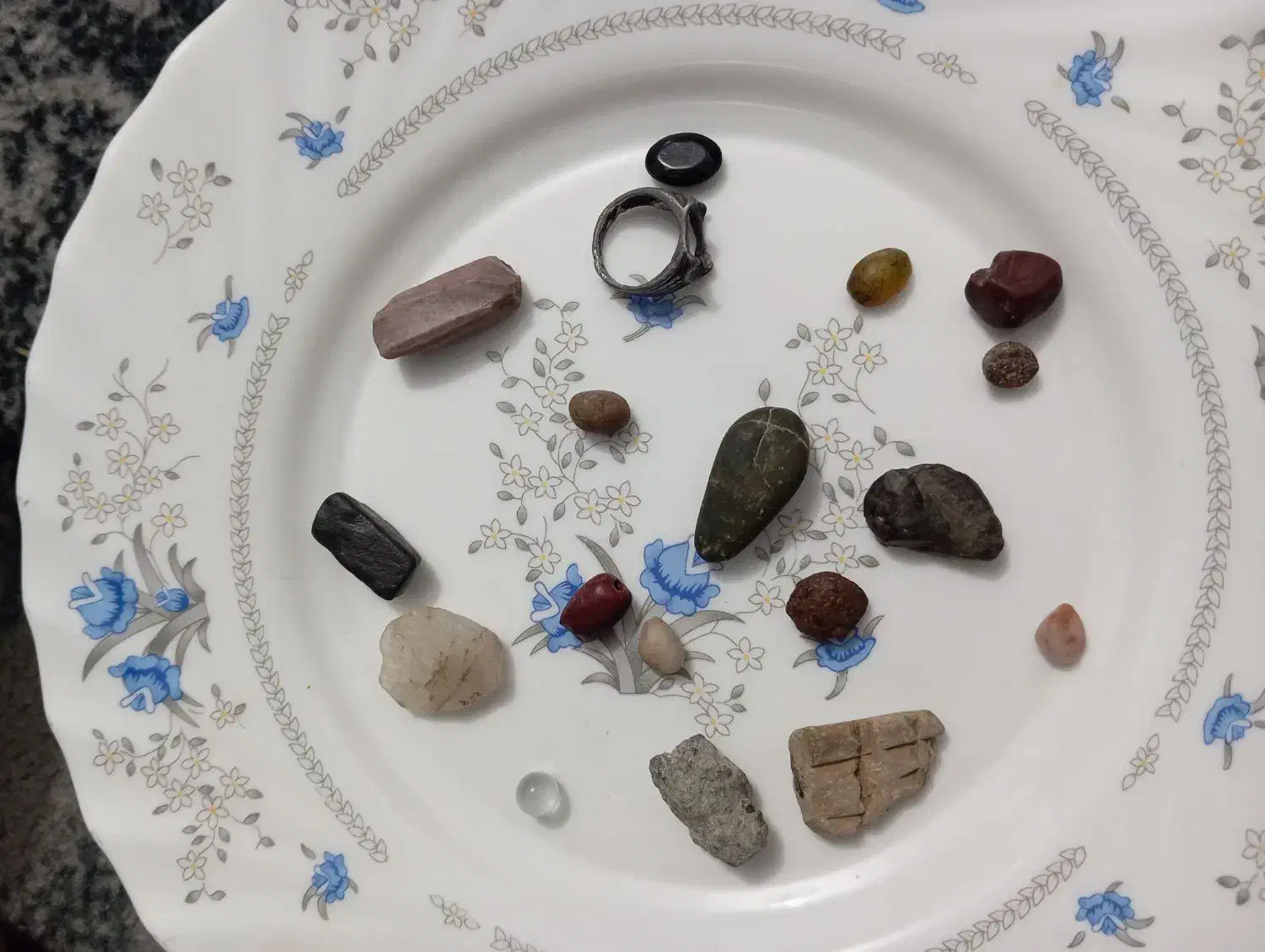 سنگ|کلکسیون اشیاء عتیقه|قروه, |دیوار