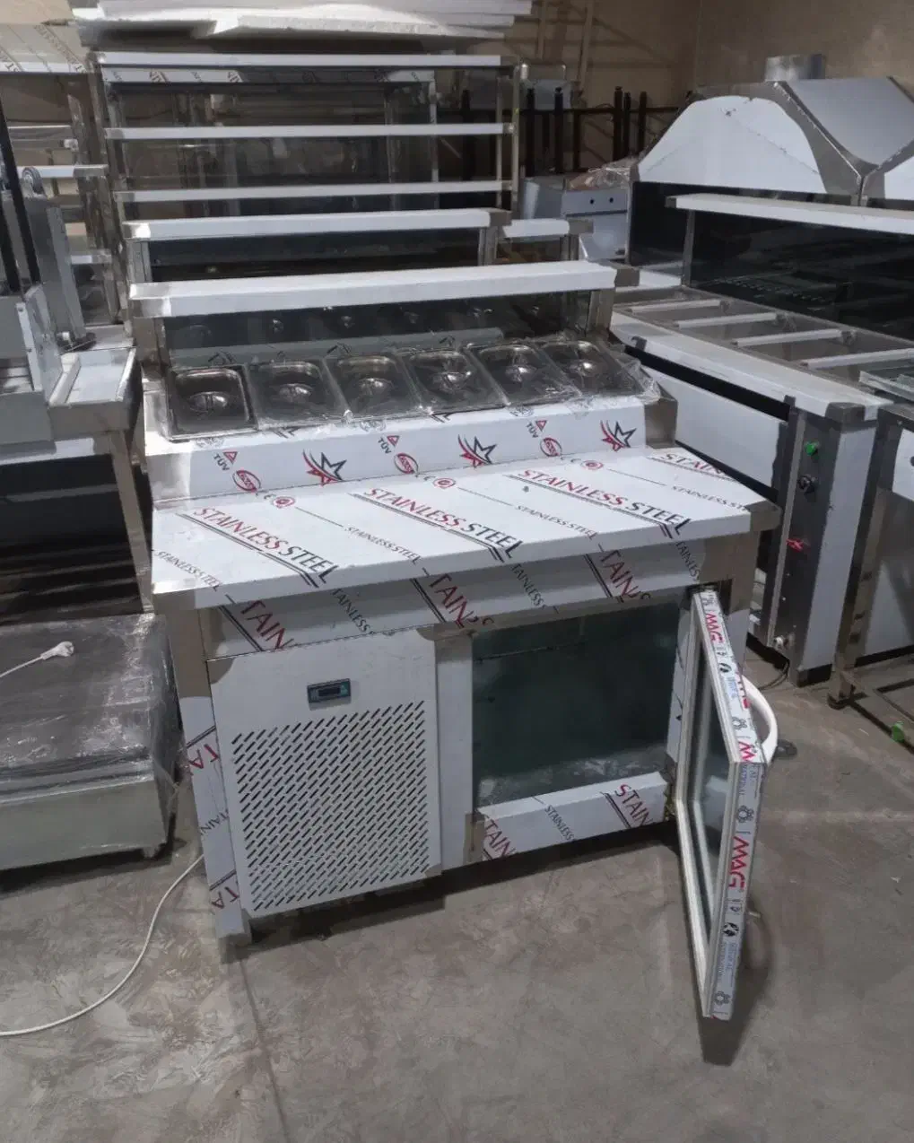 تاپینگ سرد مخصوص پیتزا کد ۹۵۲|کافیشاپ و رستوران|تهران, نیاوران|دیوار