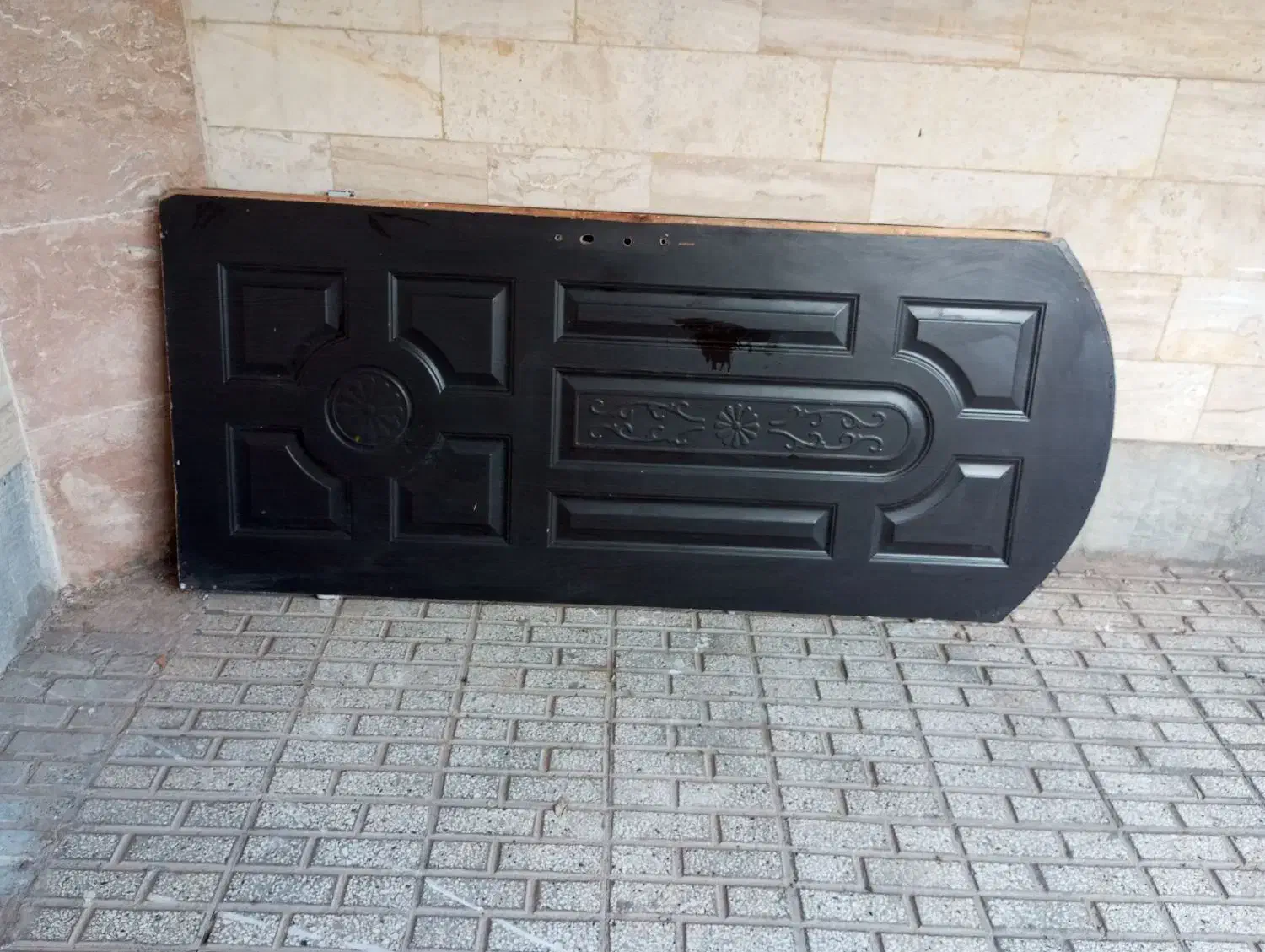 دوتا در خانه چوبی|مصالح و تجهیزات ساختمان|تربتحیدریه, شهرک ولیعصر|دیوار