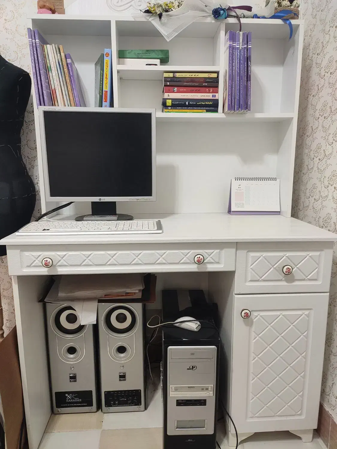 میز تحریر|میز تحریر و کامپیوتر|سیرجان, |دیوار