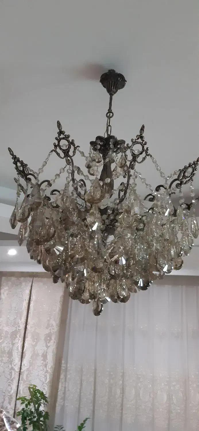 لوستر برنز|لوستر و چراغ آویز|کرج, دهقان ویلا|دیوار