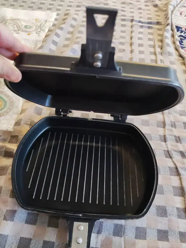 تابه دو طرفه چدنی|ظروف پختوپز|ری, حمزهآباد|دیوار