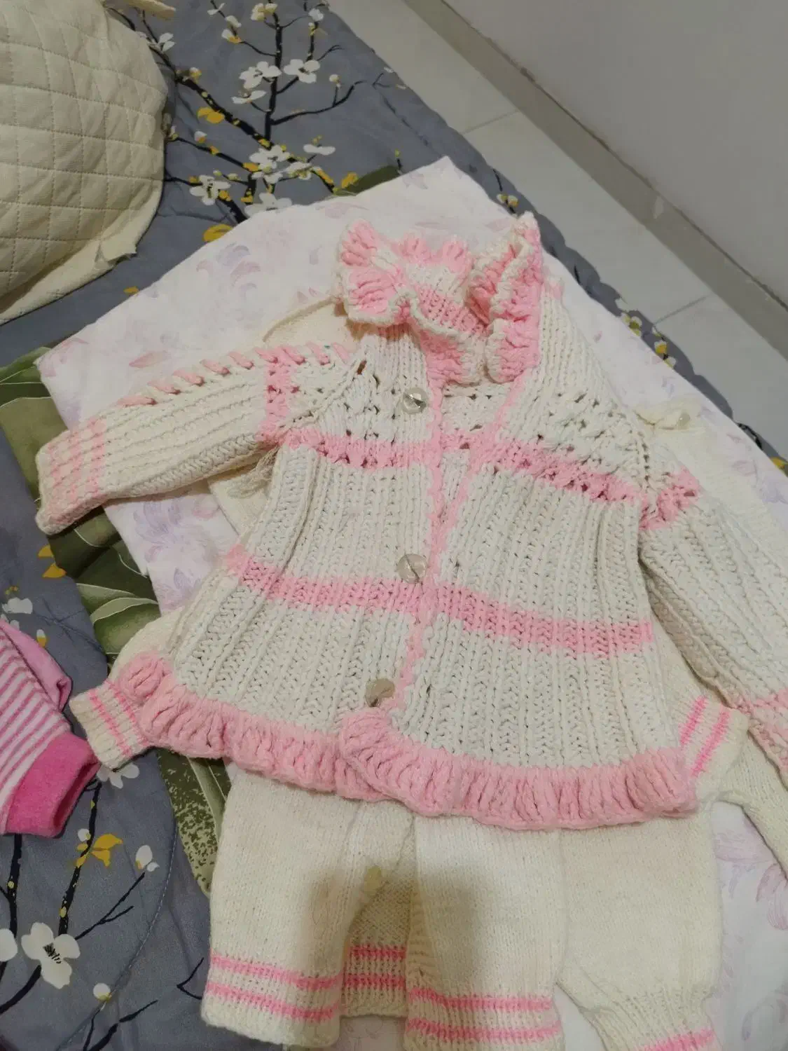 لبلس بچگانه و کیسه خواب و لحاف و تشک|کفش و لباس بچه|لاهیجان, کوی استادان|دیوار