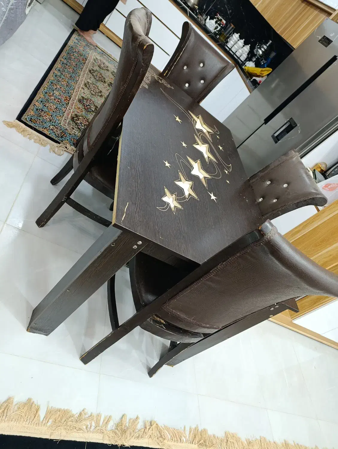 میز ناهارخوری|میز و صندلی غذاخوری|زاهدان, |دیوار