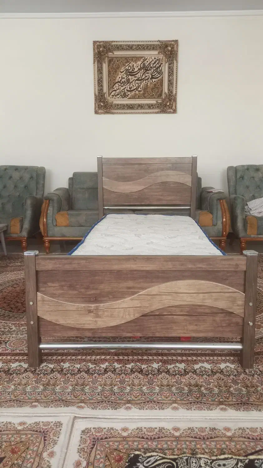 تخت خواب و تشک یک نفره|تخت و سرویس خواب|تهران, مینای شمالی (مخبر)|دیوار