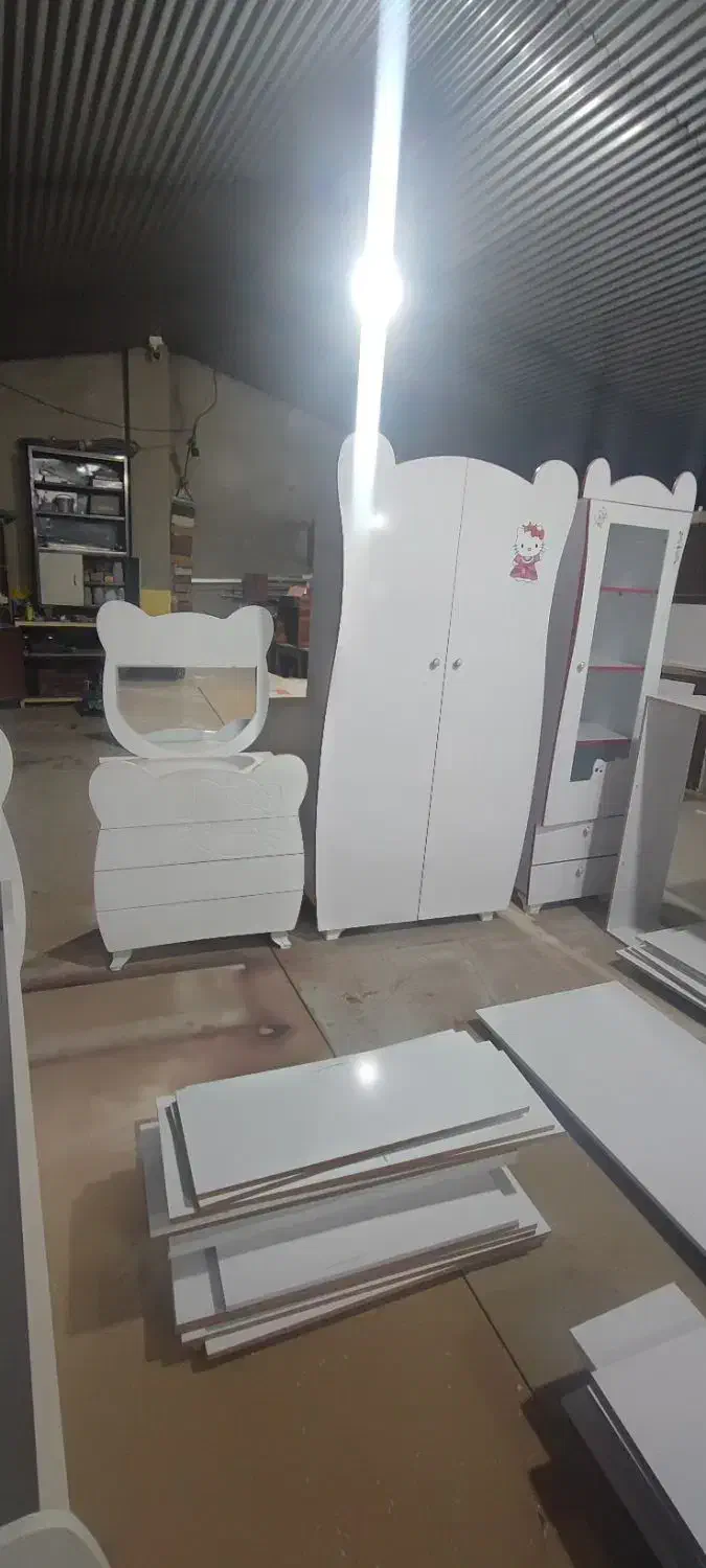 سرویس خواب کامل نوجوان|تخت و سرویس خواب|شیراز, دوکوهک|دیوار