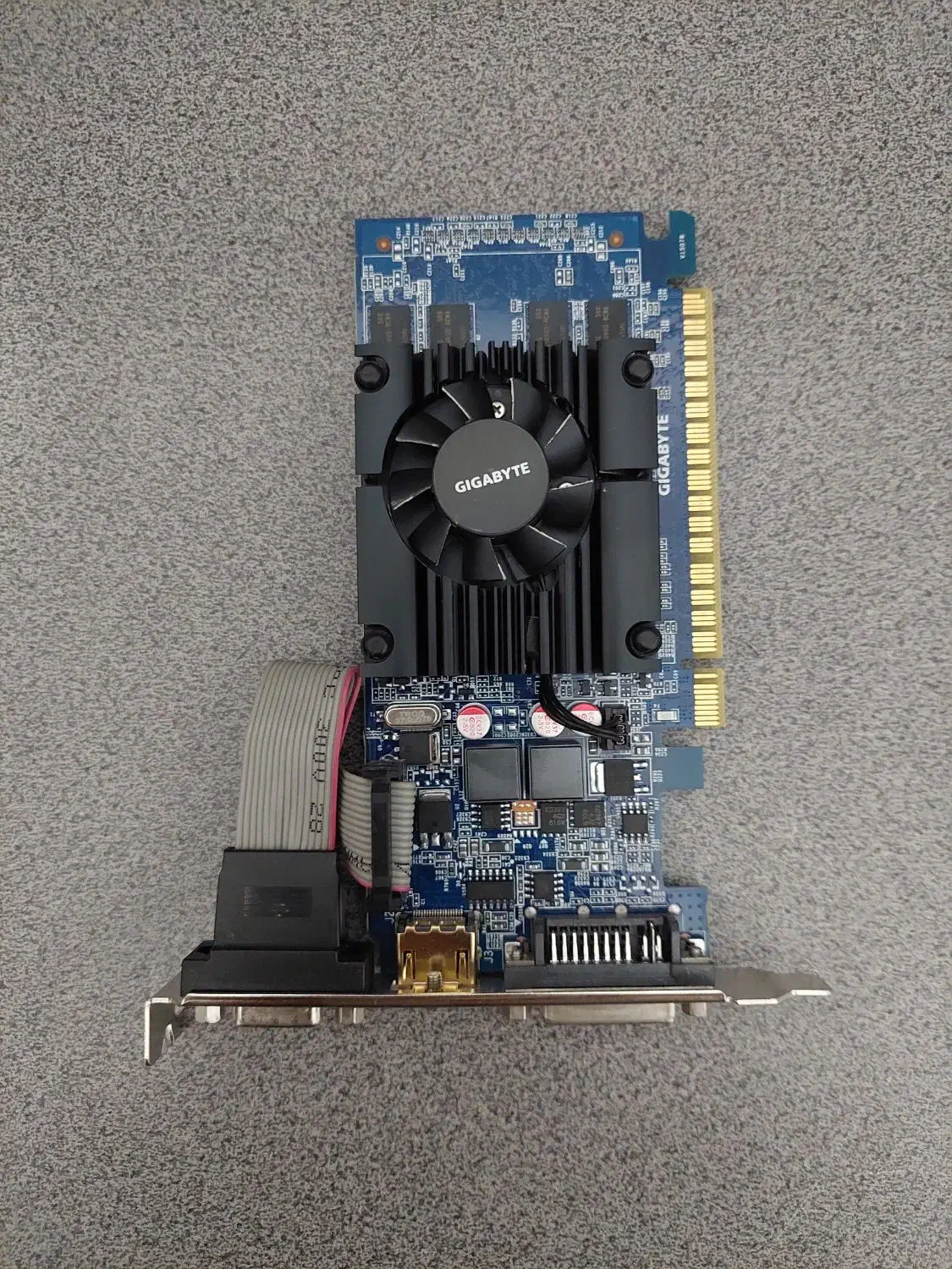 گرافیک geforce GT610 2GB|قطعات و لوازم جانبی رایانه|قرچک, میرزائی شمالی|دیوار