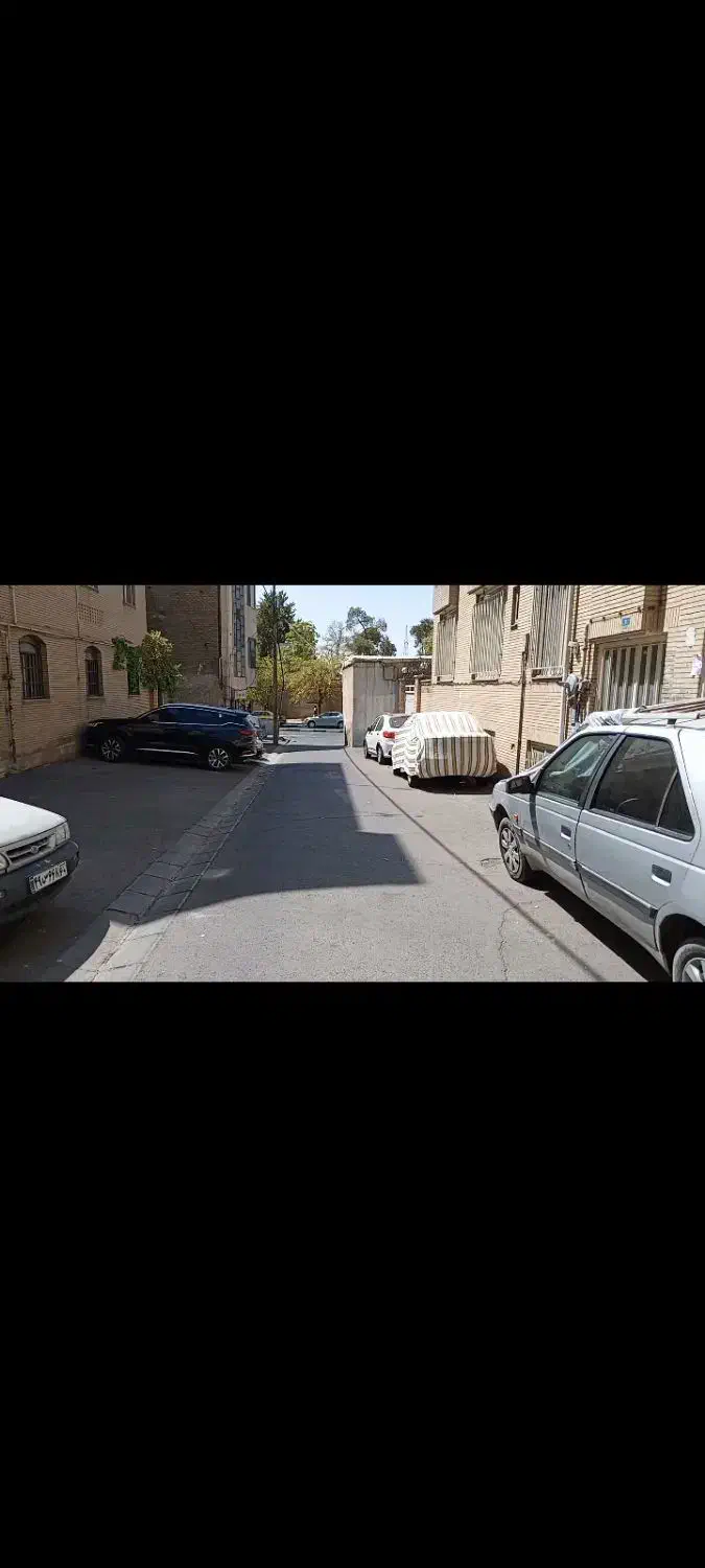 منزل کلنگی قابل سکونت|فروش زمین و ملک کلنگی|تهران, حر|دیوار