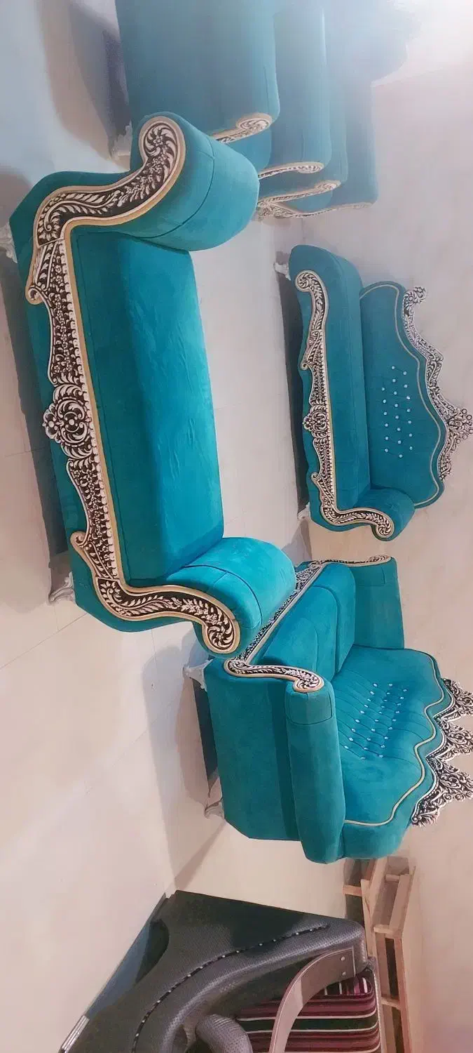 مبلمان کلاسیک همراه با لاو ست|مبلمان خانگی و میز عسلی|شیراز, سلطان آباد|دیوار