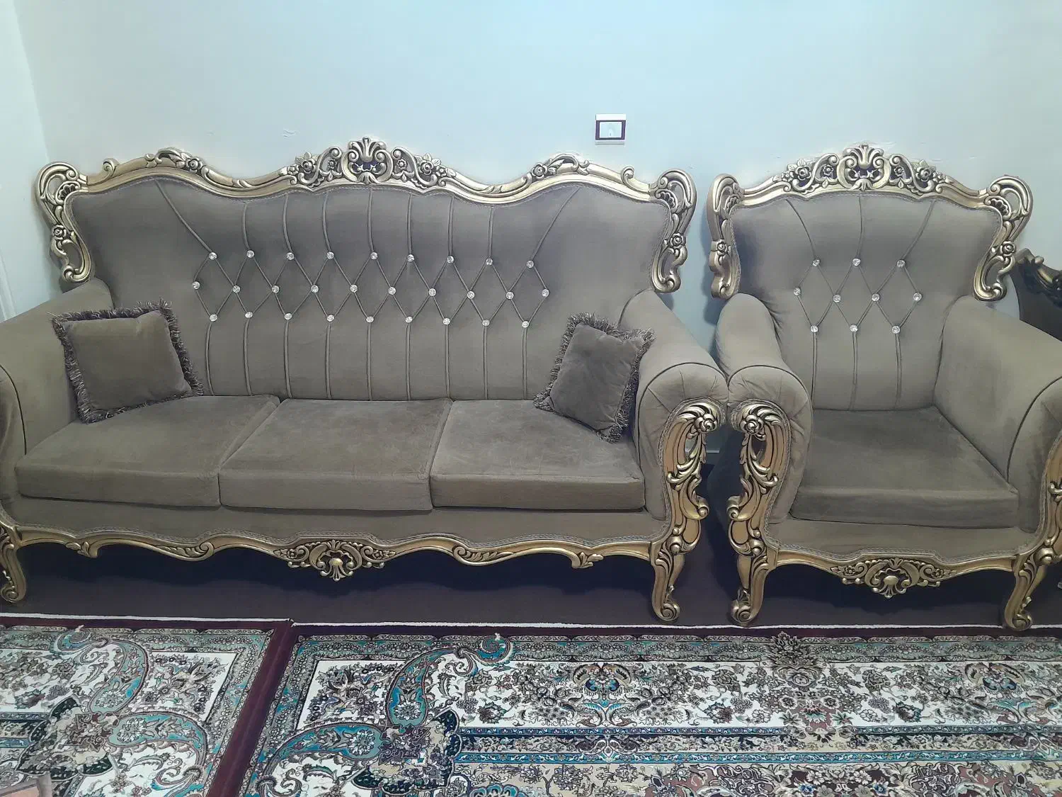 مبل سلطنتی ۹نفره|مبلمان خانگی و میز عسلی|اسلامشهر, مطهری|دیوار