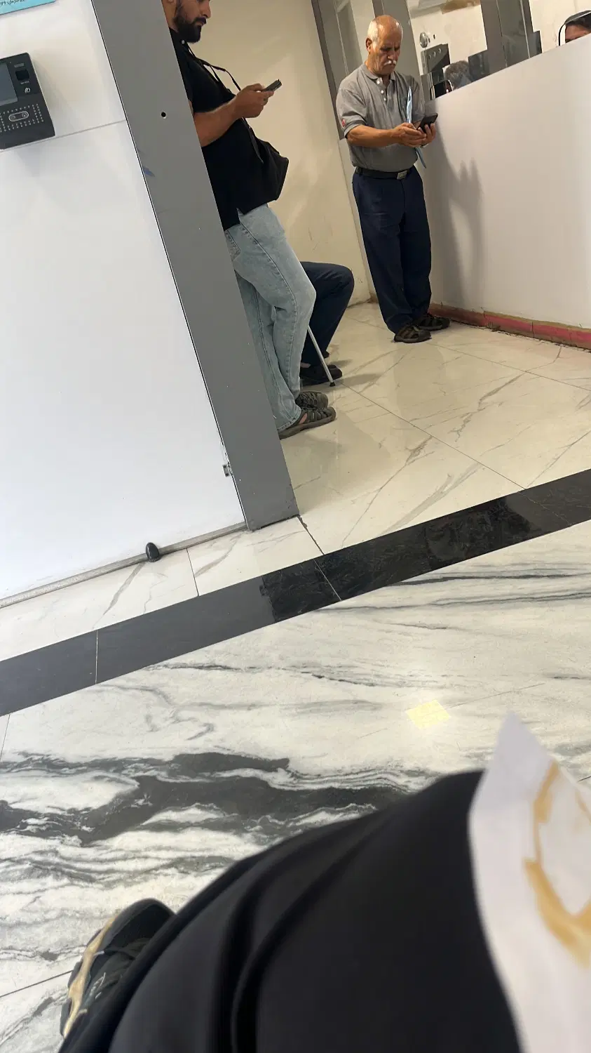 کارگر ساده پاره وقت شرایط سنی نداره اتباع نه|استخدام خدمات فروشگاه و رستوران|تهران, لویزان|دیوار