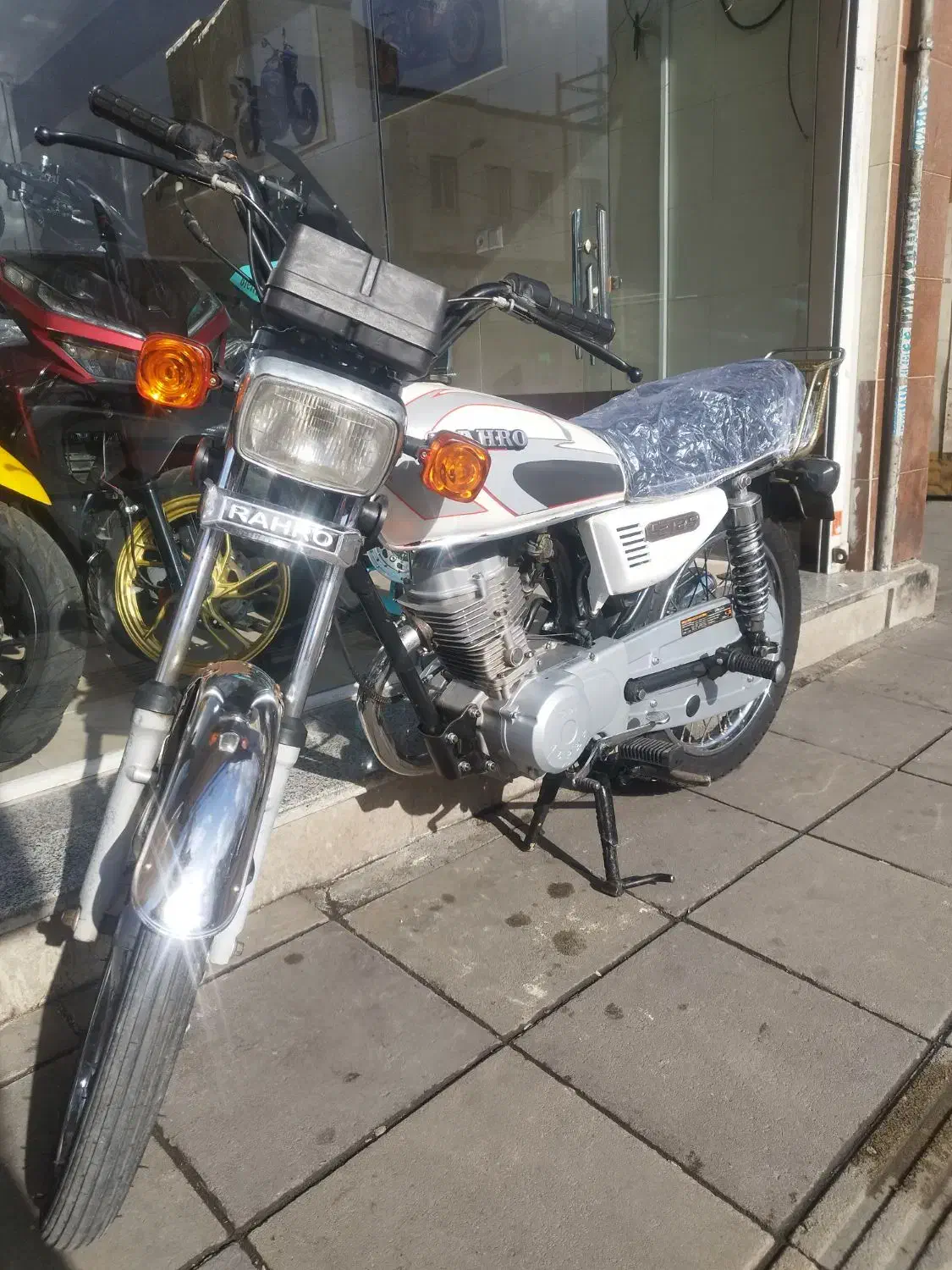 هندا ۱۲۵مدل ۸۸|موتورسیکلت|مشکین‌دشت, |دیوار