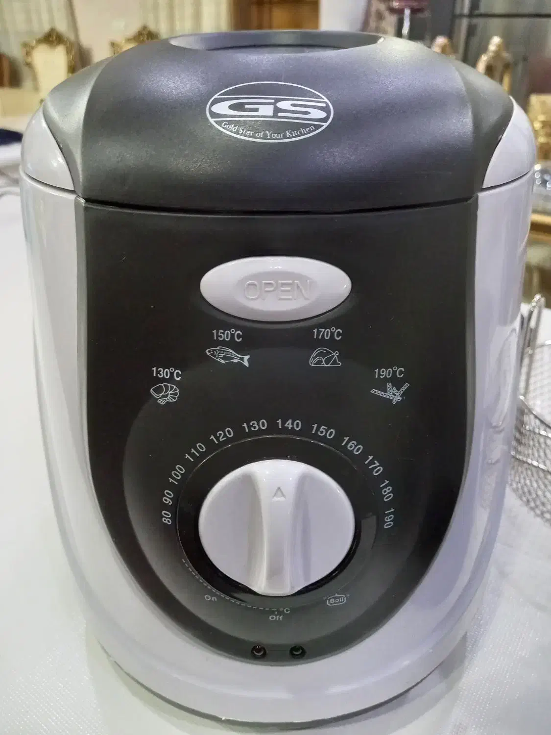 سرخ کن|ظروف پخت‌وپز|اصفهان, خواجو|دیوار