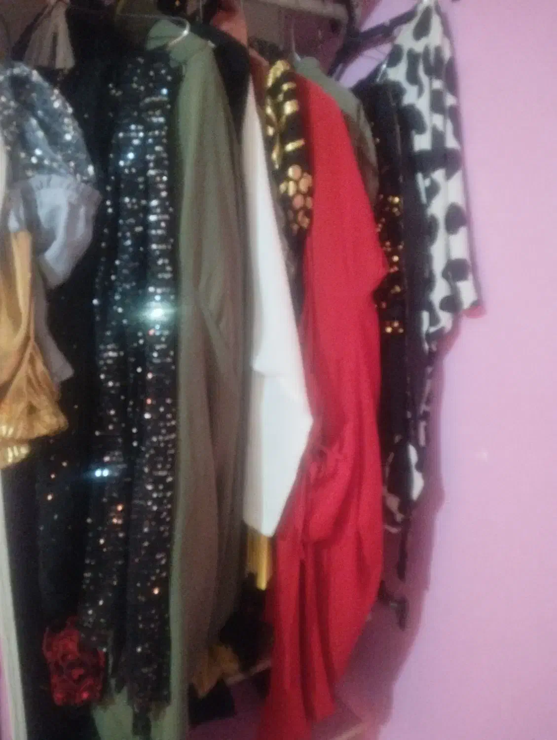 مانتو های زیاد در حد نو|لباس|نیشابور, فردوسی جنوبی|دیوار