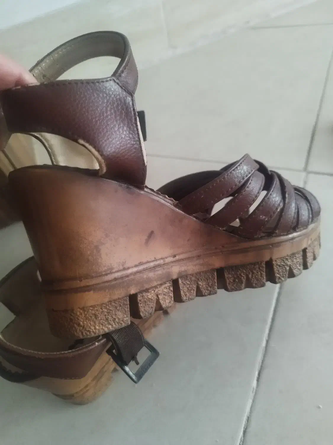 کفش|کیف، کفش، کمربند|بیرجند, |دیوار