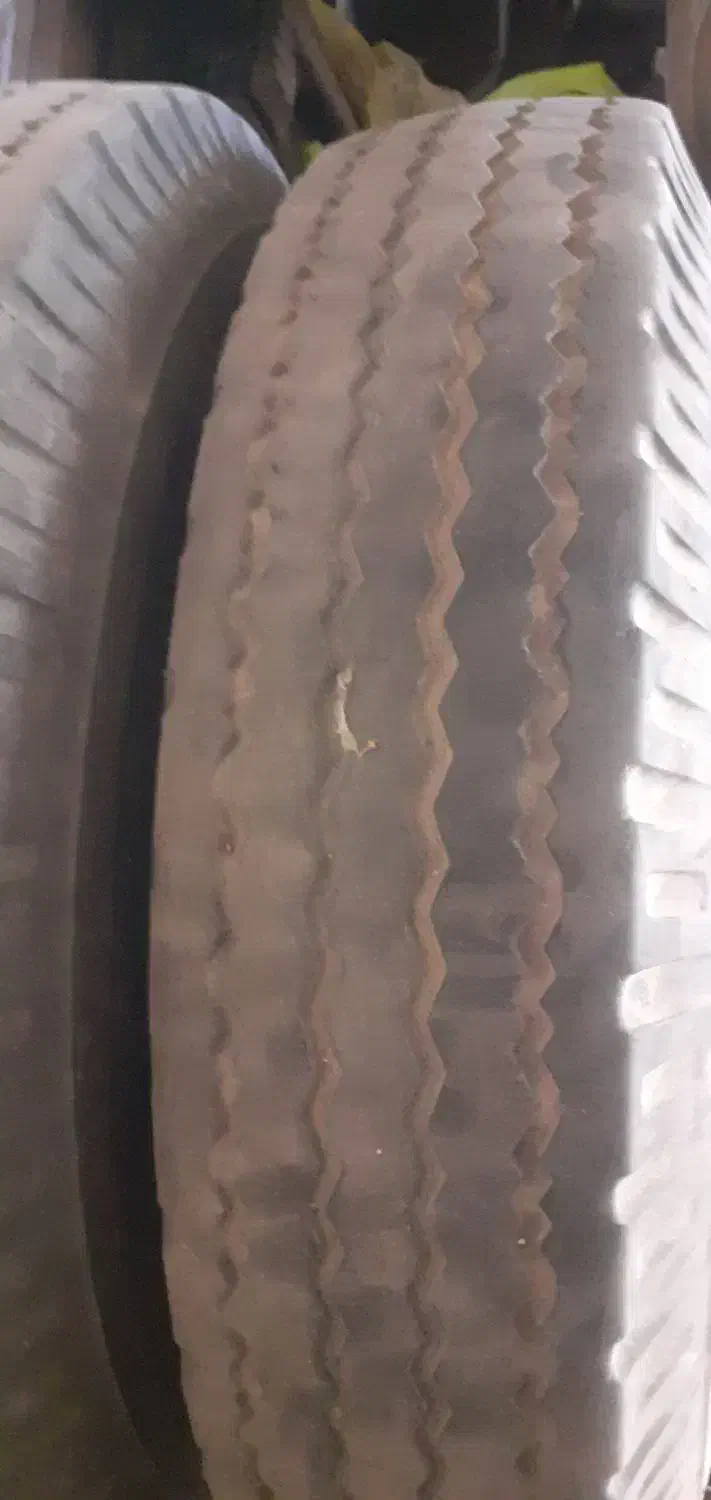 دو حلقه رینگ و لاستیک نیسانی|قطعات یدکی و لوازم جانبی|آباده, |دیوار