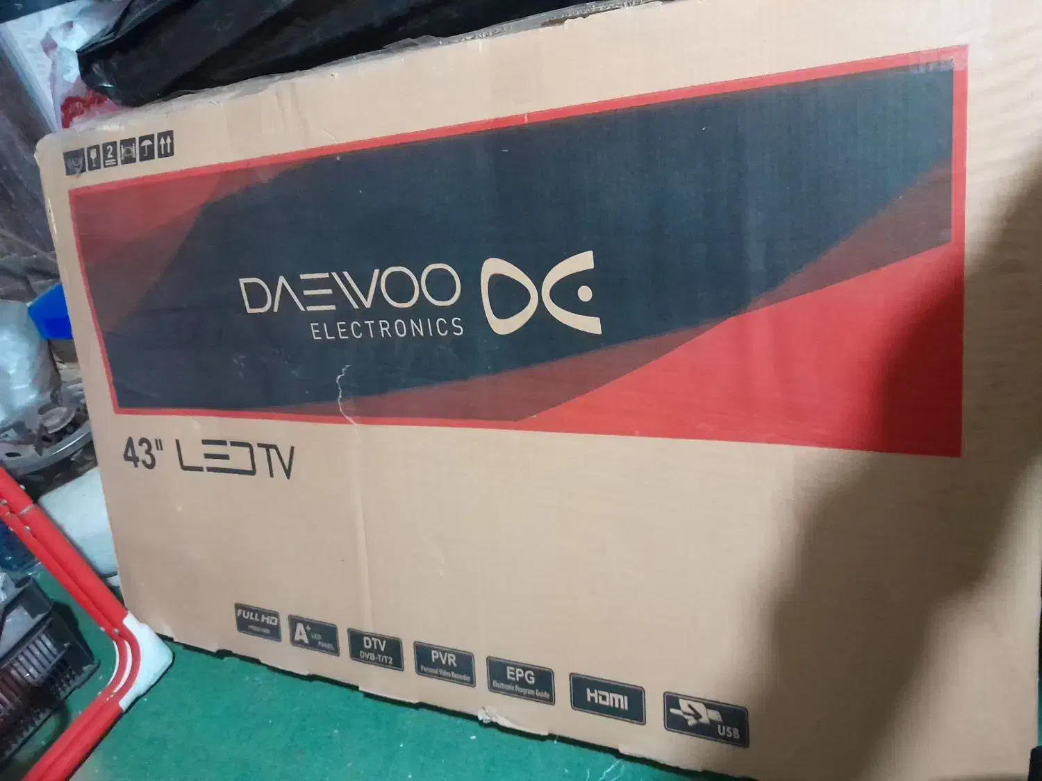 تلویزیون|تلویزیون و پروژکتور|سنندج, |دیوار