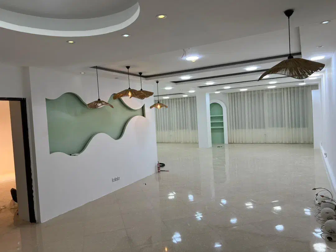 فروش فلت ۱۴۳ متری(گلشهر)|فروش دفتر کار، اتاق اداری، مطب|بندرعباس, |دیوار