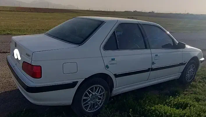 پژو پارسTU5سفیدرنگ بدون  خط و خش|خودرو سواری و وانت|قروه, |دیوار