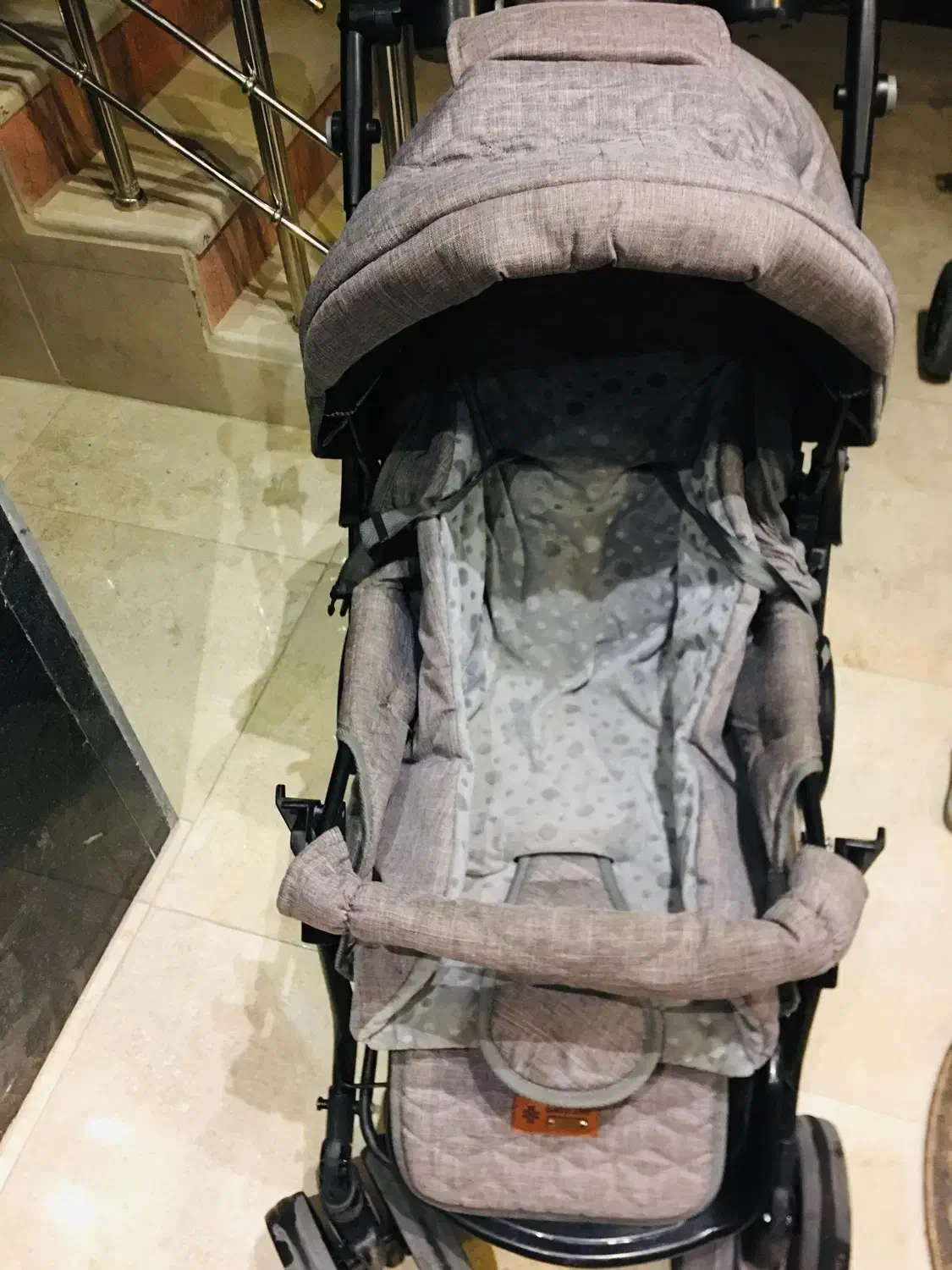 کالسکه روما|کالسکه و لوازم جانبی|صدرا-فارس, فاز ۱|دیوار