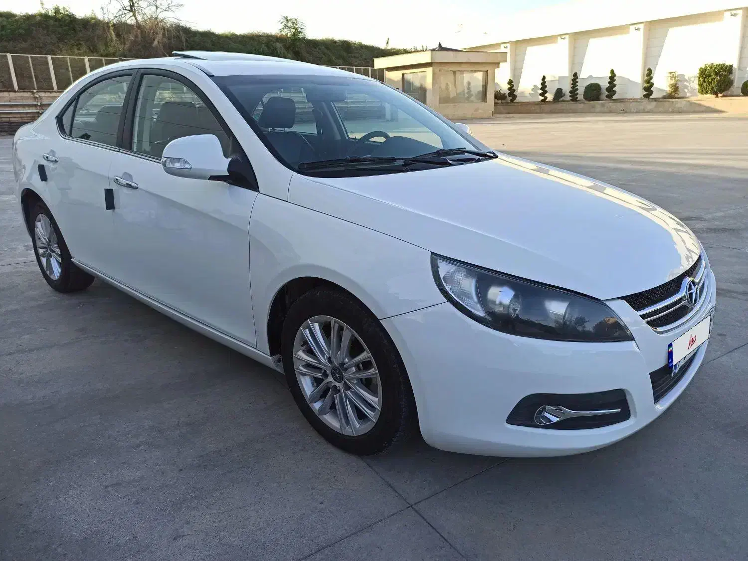 جک j5 مدل۹۶بیرنگ کم کار|خودرو سواری و وانت|تهران, نیروی هوایی (پیروزی)|دیوار