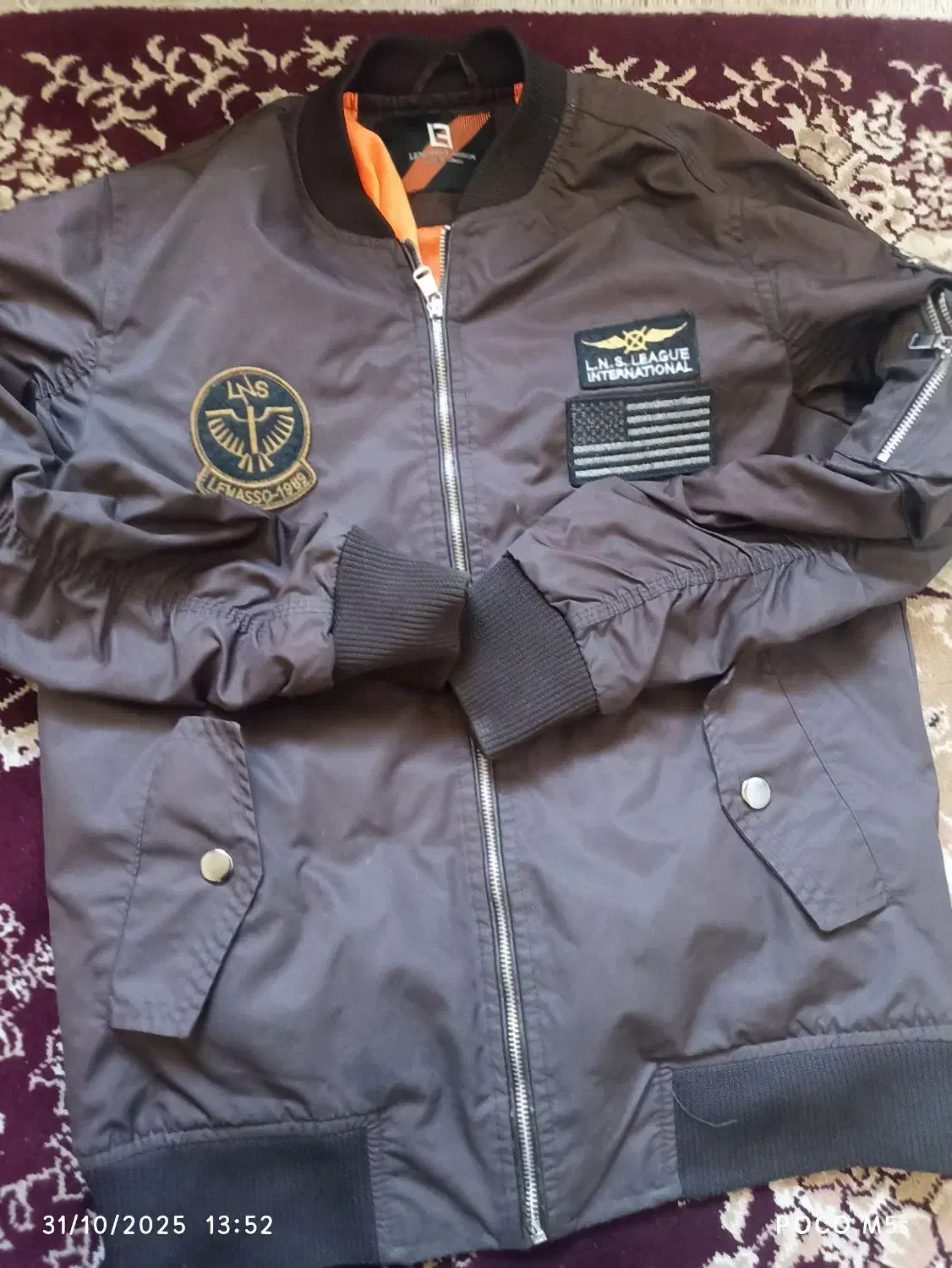 کاپشن خلبانی. معاوضه با لباس|لباس|فولادشهر, B2|دیوار