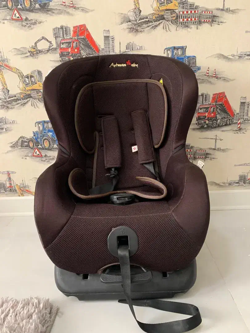 صندلی ماشین کودک|تخت و صندلی بچه|کرمانشاه, |دیوار