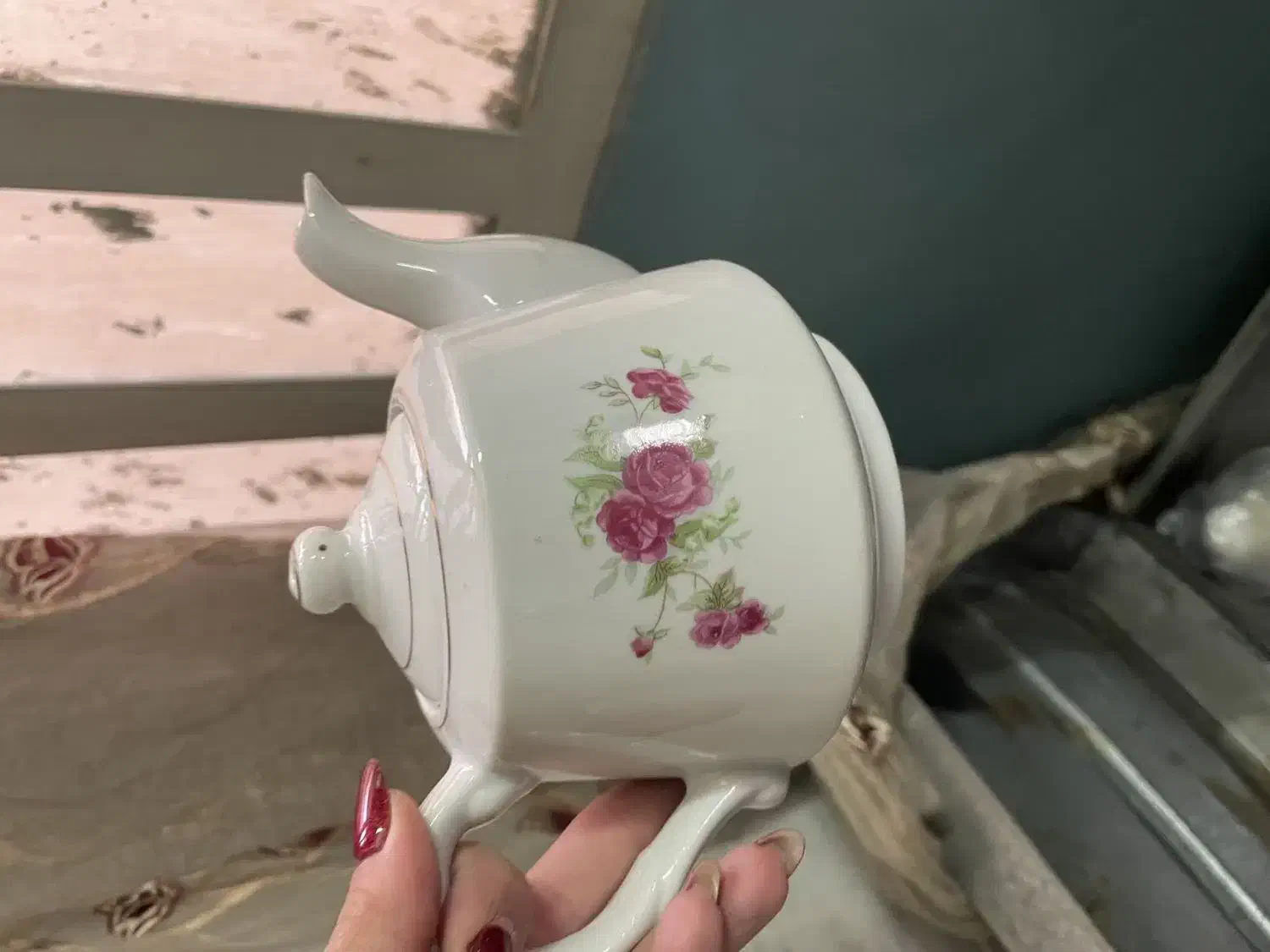 قوری و چایی دان گلسرخی|قوری، کتری، قهوه‌ساز دستی|یزد, |دیوار