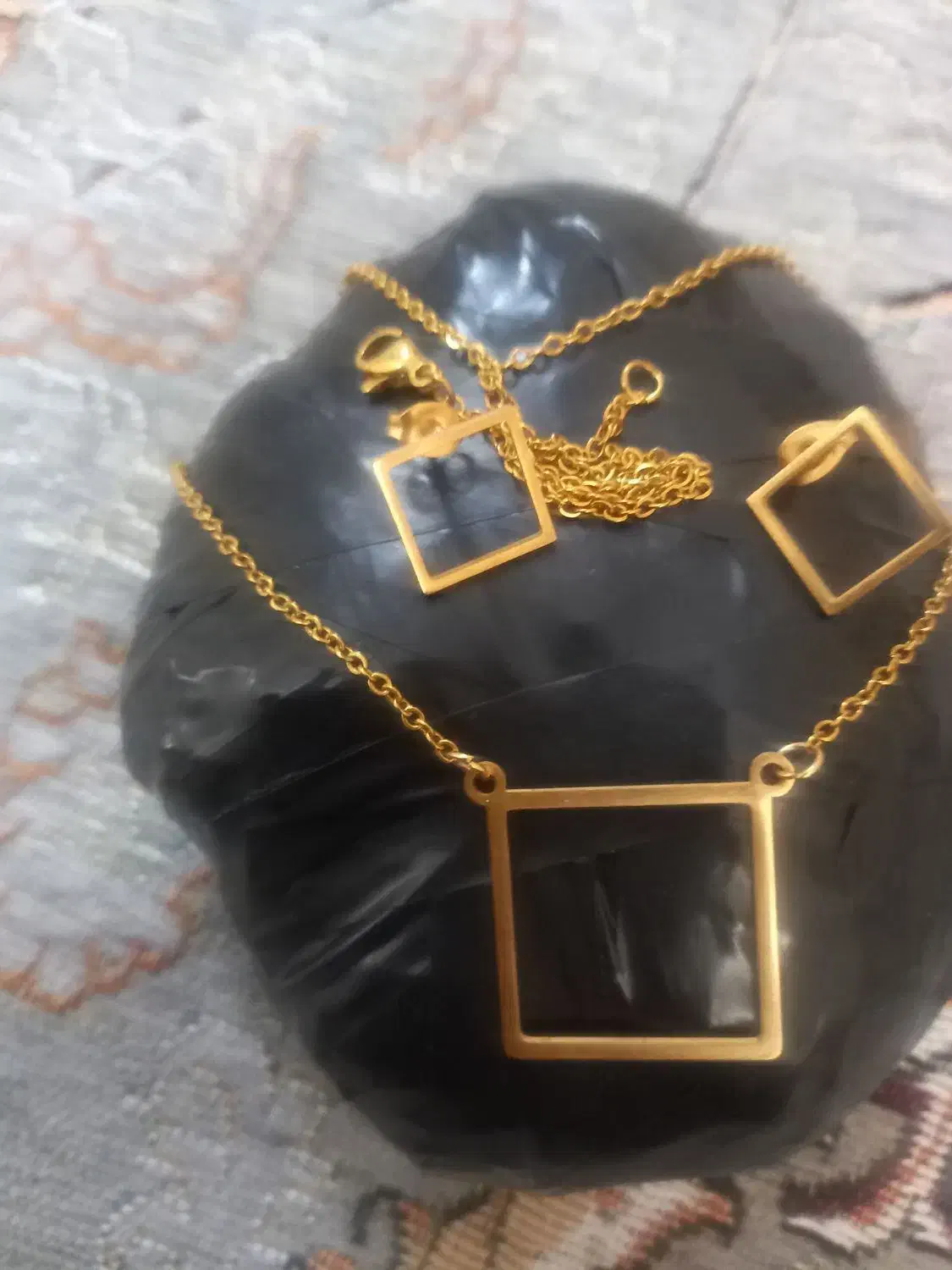 نیم ست استیل مشابه طلا رنگ ثابت|بدلیجات|همدان, |دیوار