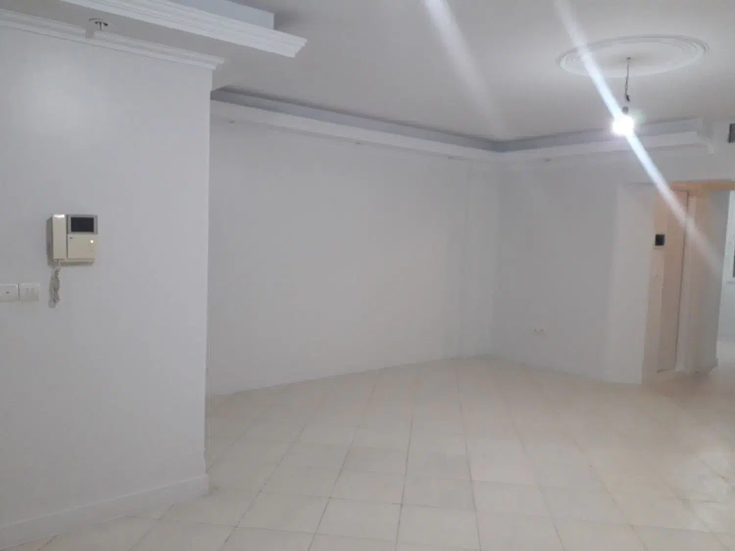 ۸۵ متر دو خواب سبلان نوری