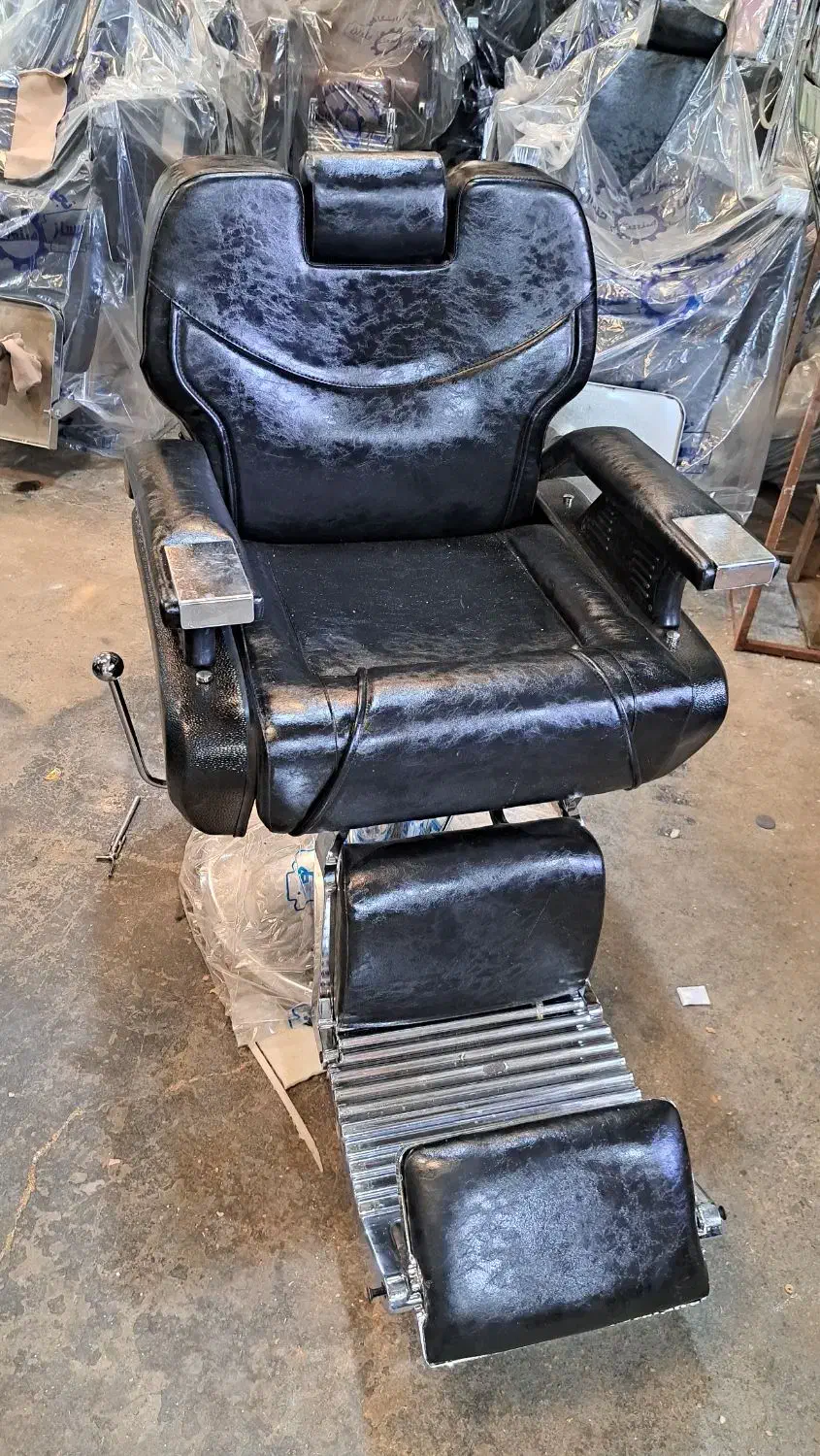 صندلی ارایشگاه ایناز|آرایشگاه و سالنهای زیبایی|بندرعباس, |دیوار