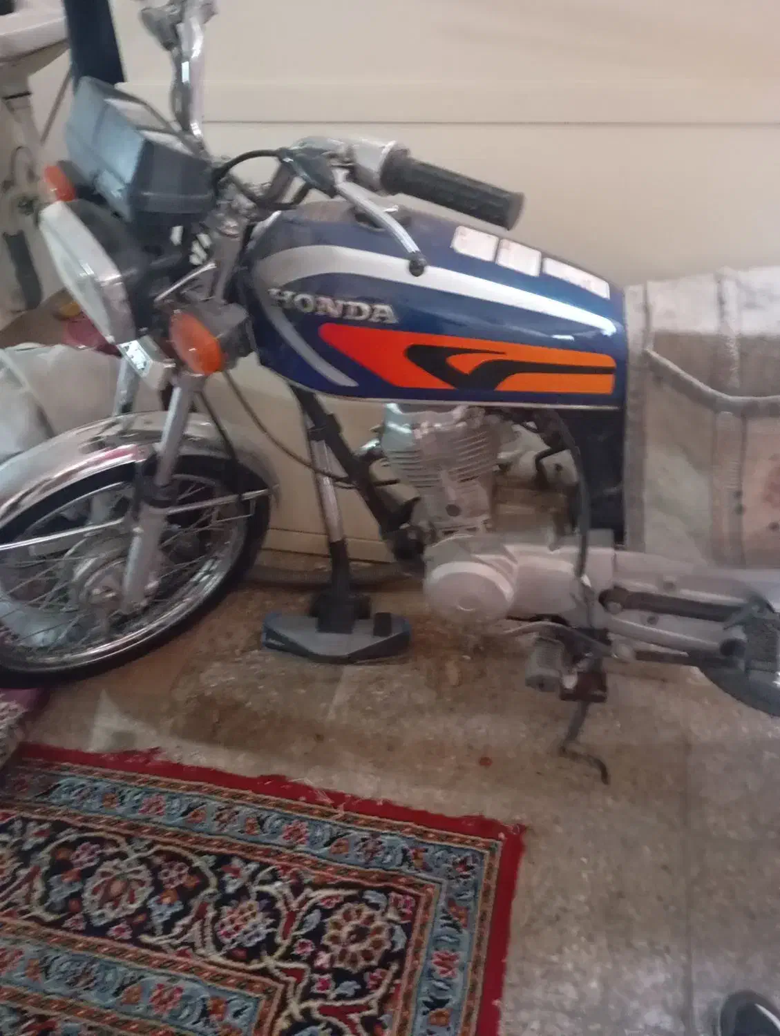 هوندا 125|موتورسیکلت|خمینیشهر, |دیوار