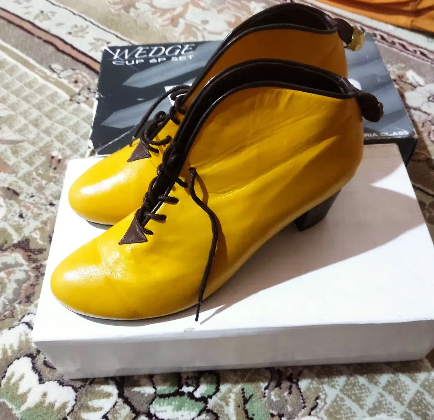 کفش چرم نو|کیف، کفش، کمربند|شیراز, سفیرشمالی|دیوار