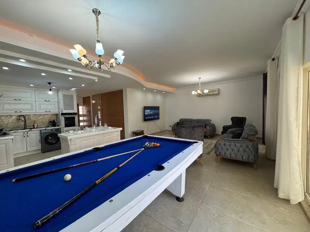 اختصاصی ویلایی دربست|اجارهٔ کوتاهمدت ویلا و باغ|کیش, |دیوار