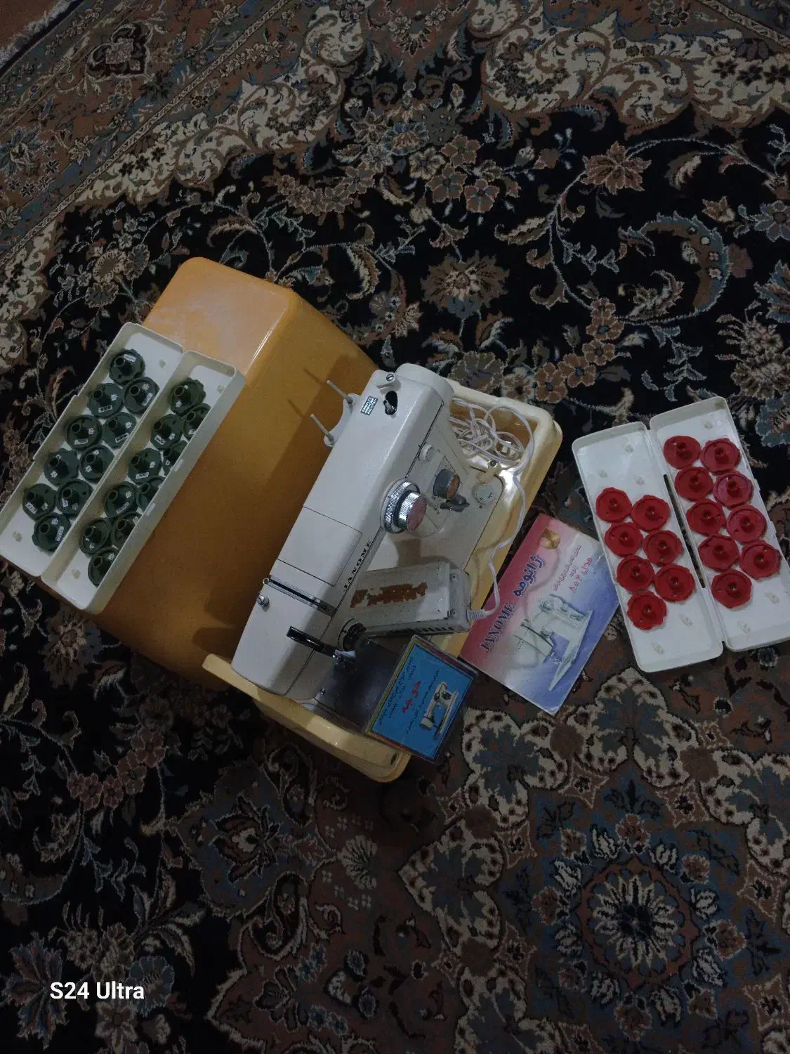 چرخ خیاطی ژانومه ۸۰۲|چرخ خیاطی و ریسندگی|گنبد کاووس, |دیوار