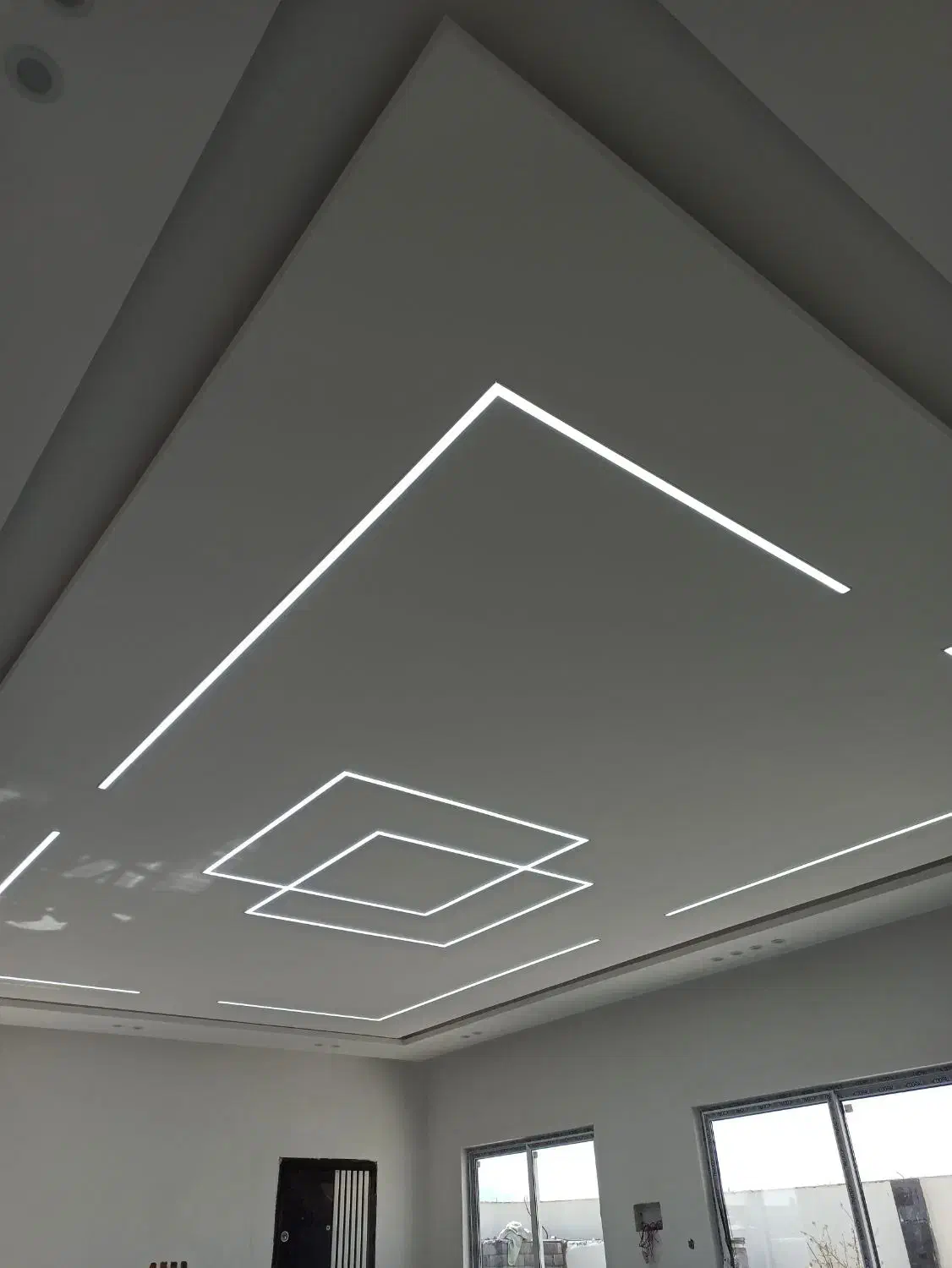 نصب لاین نوری و برقکاری ساختمان|خدمات پیشه و مهارت|شهرکرد, |دیوار