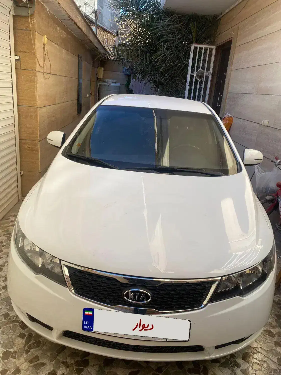 سراتو ۲۰۰۰ مونتاژ اتوماتیک نیمه آپشن ۱۳۹۵|خودرو سواری و وانت|کرمان, |دیوار