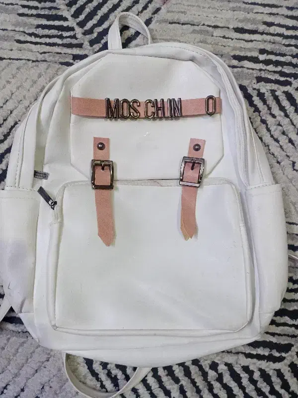 کیف|کیف، کفش، کمربند|فولادشهر, A4|دیوار