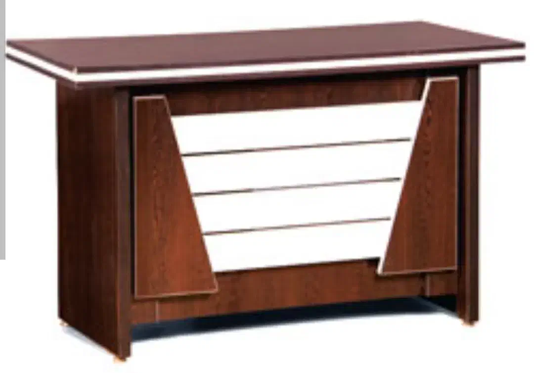 کانتردوکشو|میز تحریر و کامپیوتر|شاهین‌شهر, فردوسی|دیوار