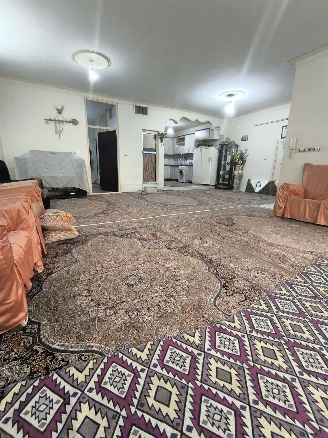 فروش ویلایی 160متری/3طبقه/شهرک طلائیه|فروش خانه و ویلا|قرچک, شهرک طلائیه|دیوار