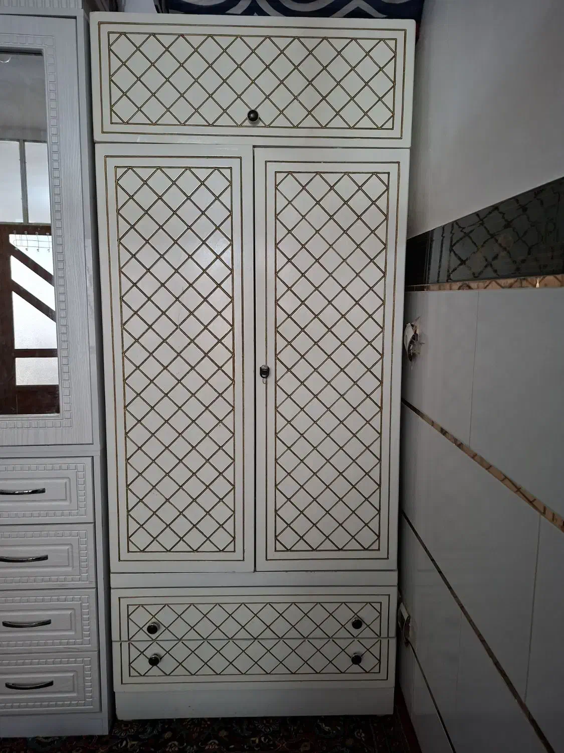 کمد و بوفه|جاکفشی، کمد، دراور|قیدار, |دیوار